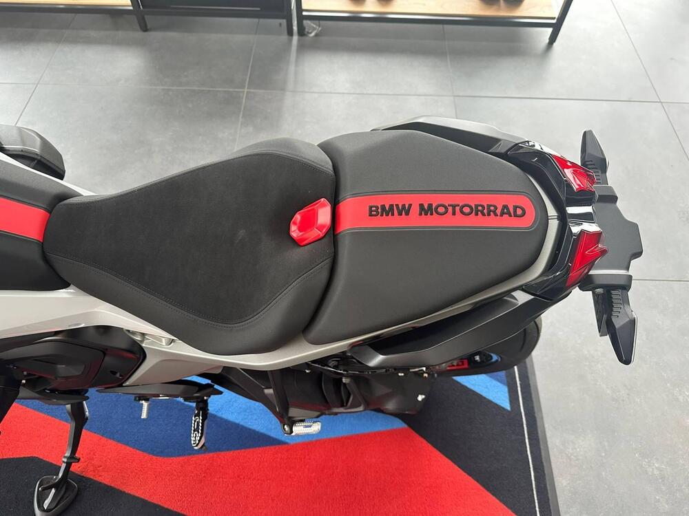 Bmw R 1300 RS (2026) (9)