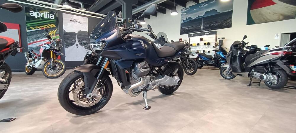 Moto Guzzi V100 Mandello (2025 - 26) (4)