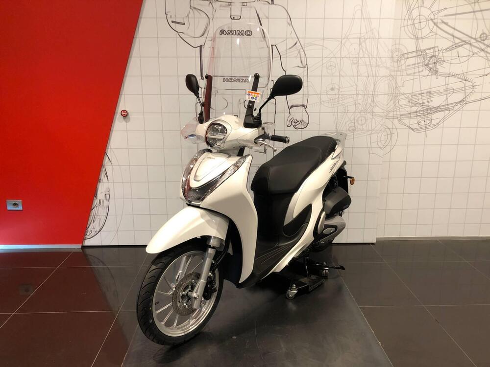 Honda SH 125 Mode (2024 - 26) (4)