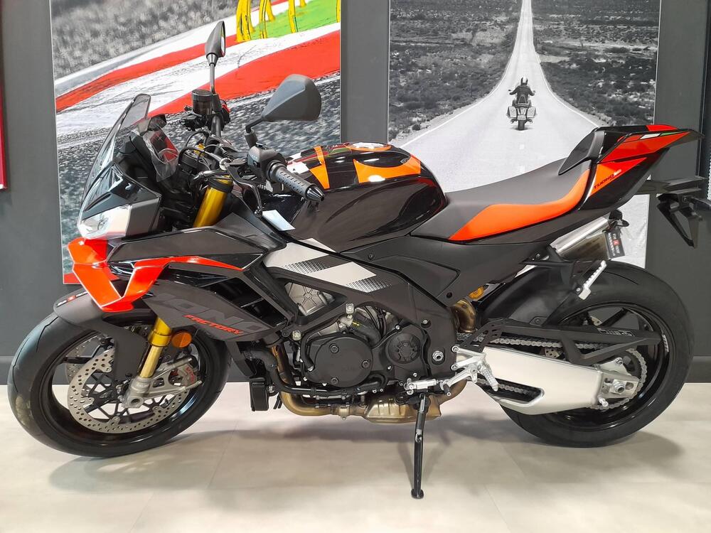 Aprilia Tuono V4 Factory (2025 - 26) (3)
