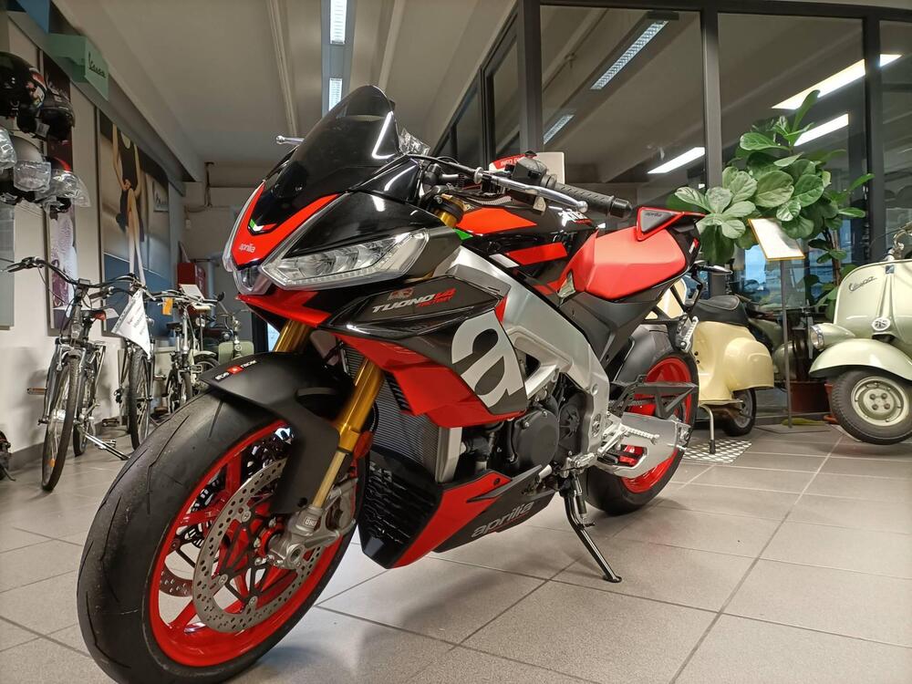 Aprilia Tuono V4 Factory (2025 - 26) (6)
