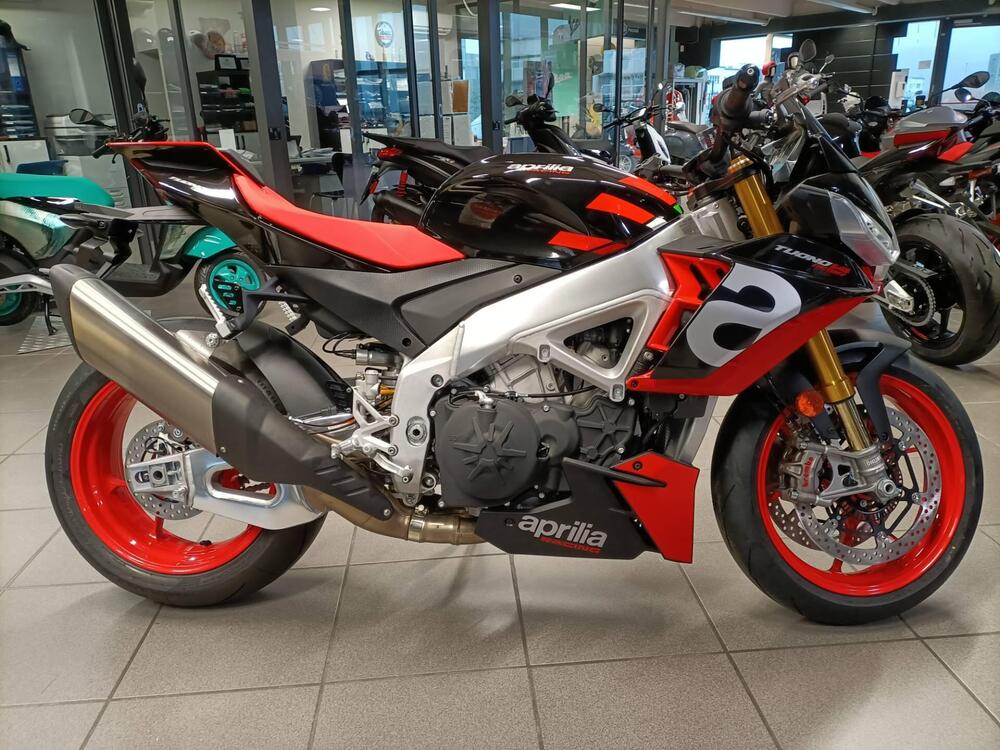 Aprilia Tuono V4 Factory (2025 - 26) (7)