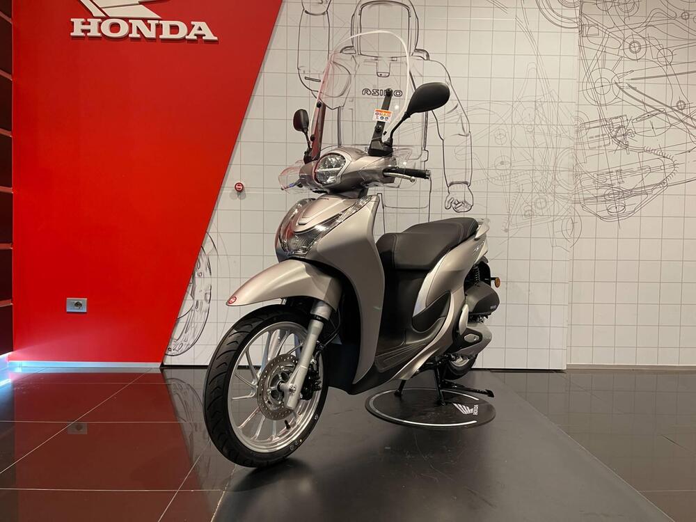 Honda SH 125 Mode (2024 - 26) (4)