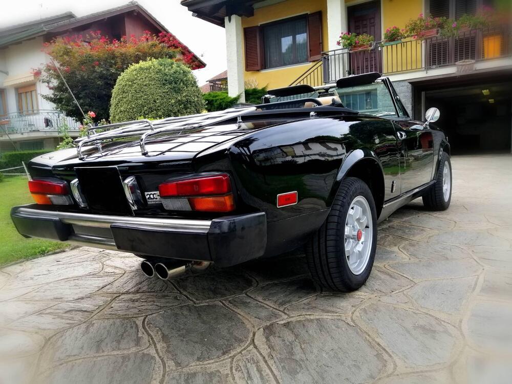 Fiat 124 Spider America 2000  I.E. d'epoca a Biella (15)