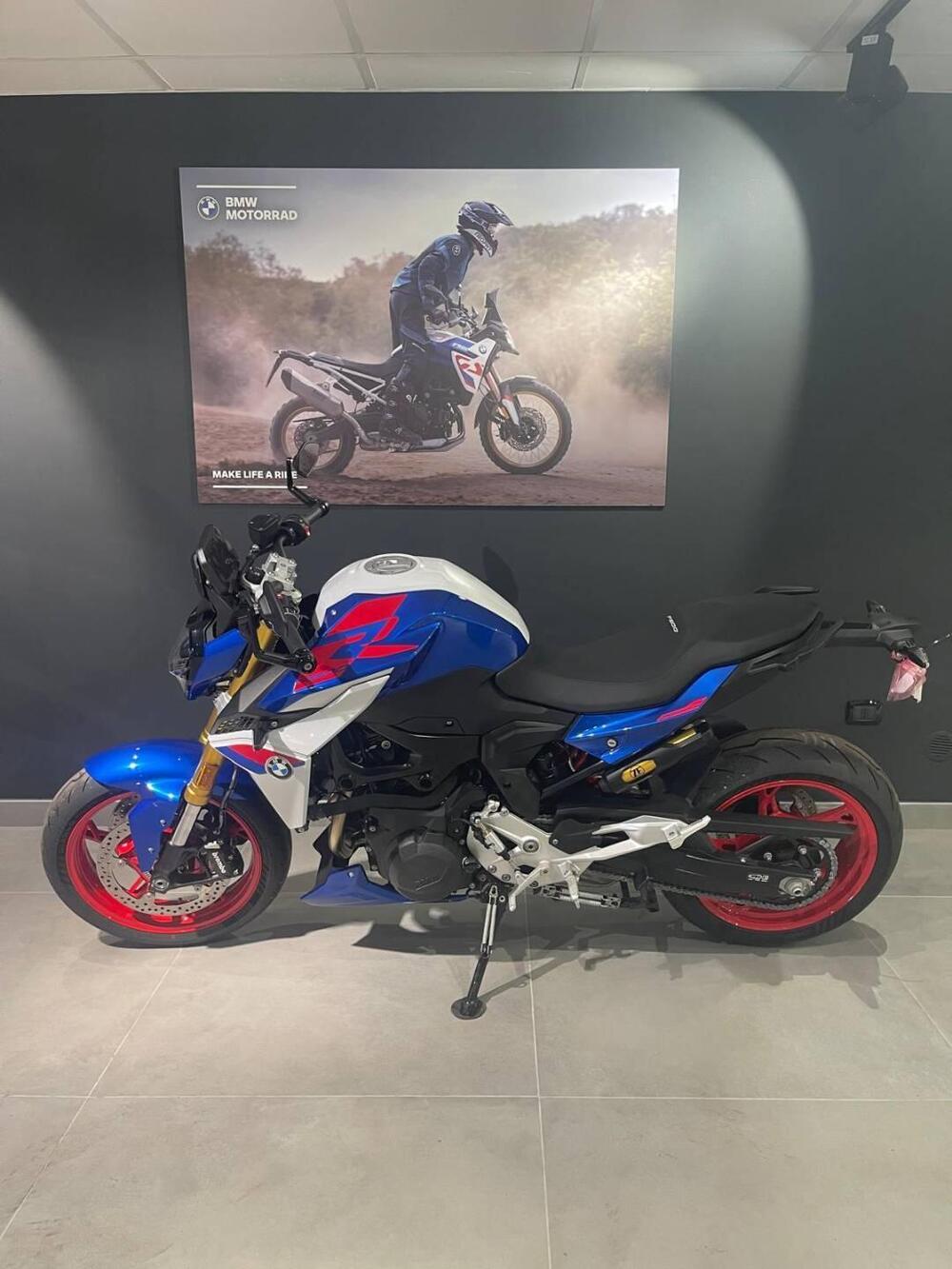 Bmw F 900 R (2025 - 26) (2)