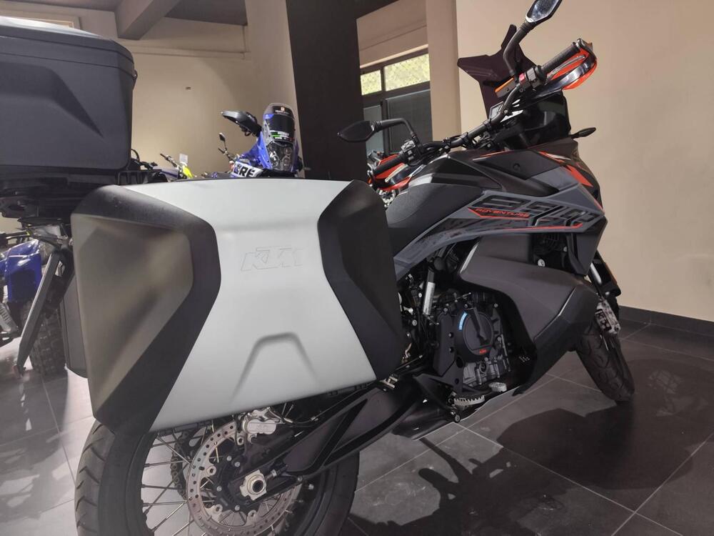 KTM 890 Adventure (2021) (5)