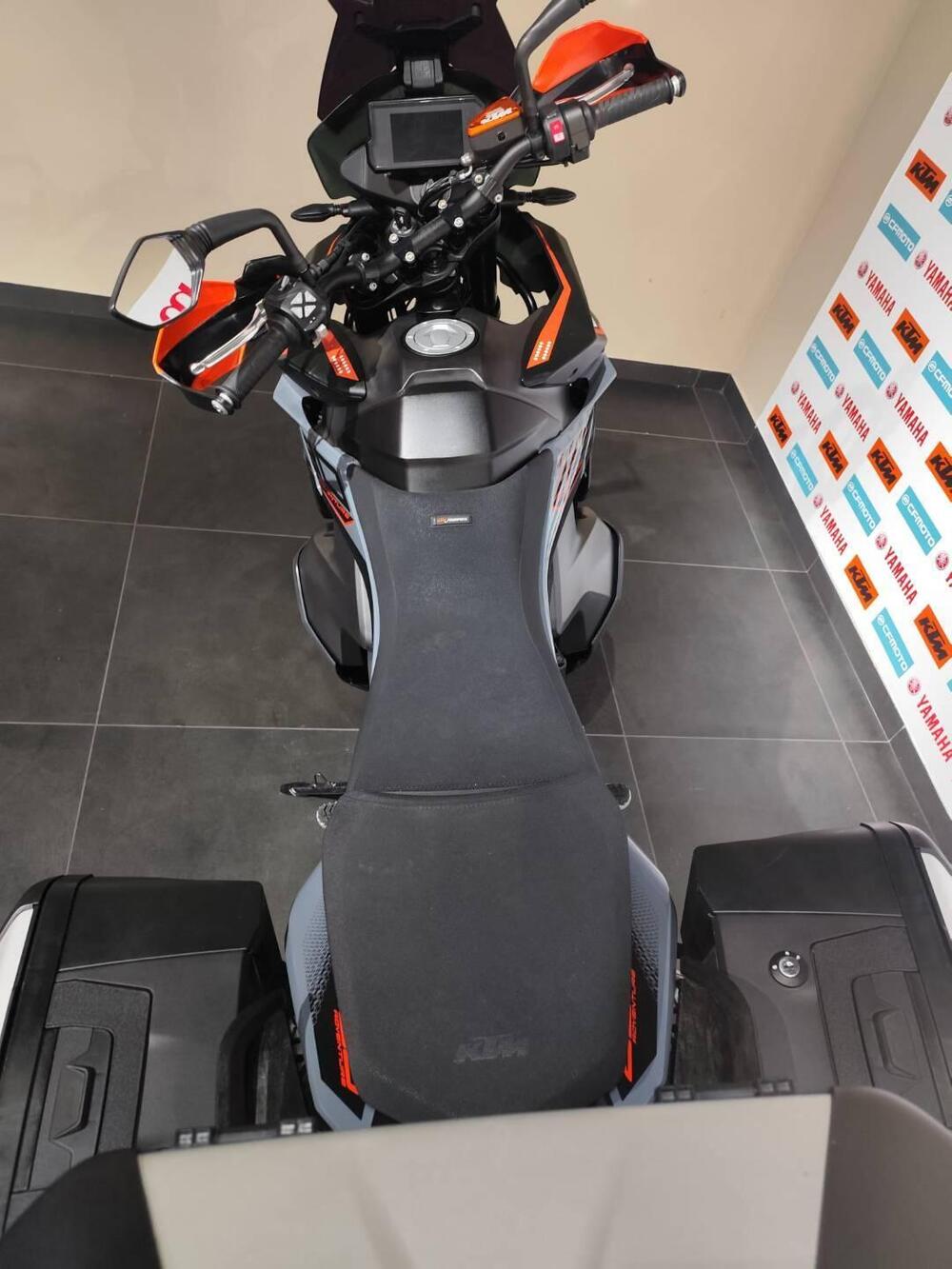 KTM 890 Adventure (2021) (8)