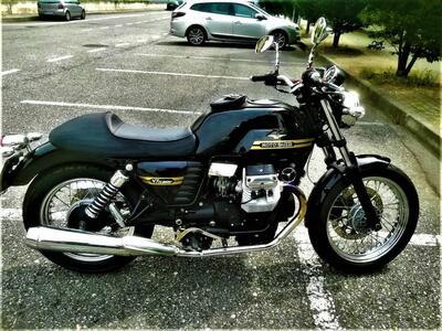 Moto Guzzi V7 Classic (2008 - 12) usata