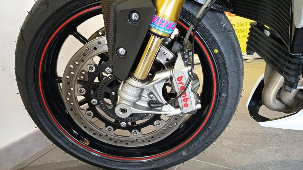 Triumph Speed Triple 1050 R ABS (2016 - 17) (7)