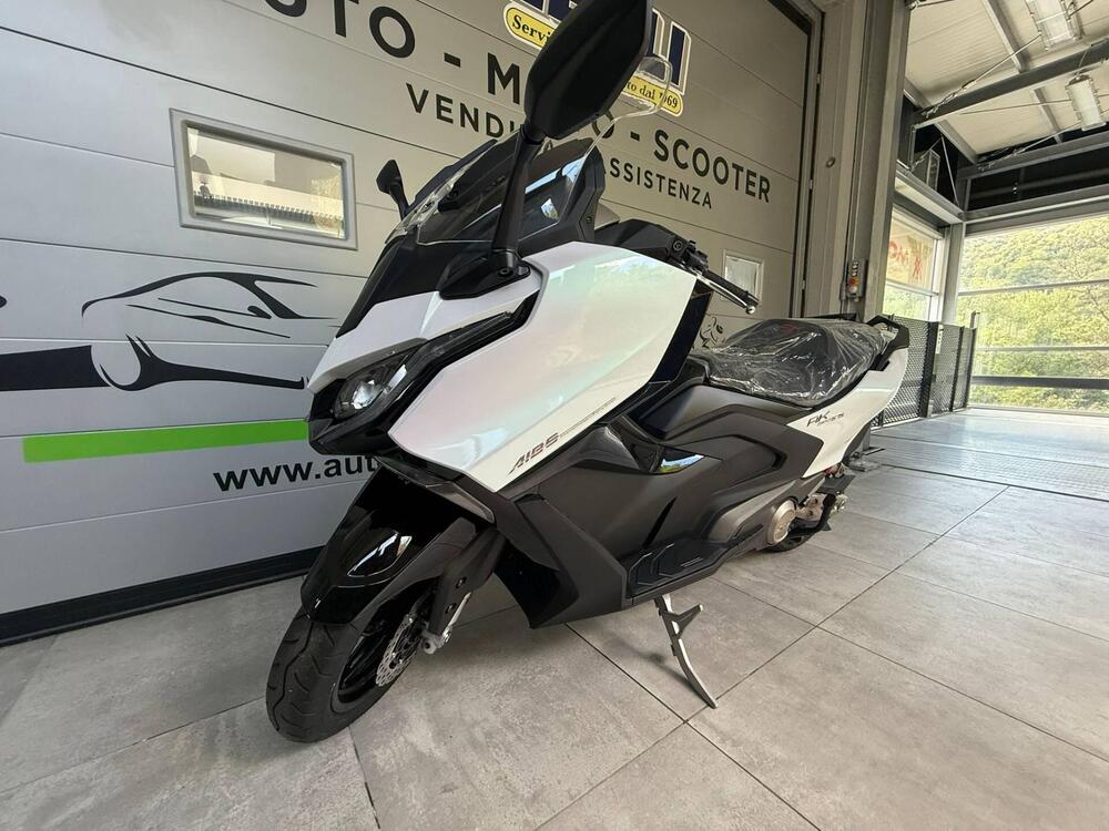 Kymco AK 575 Premium (2025) (4)