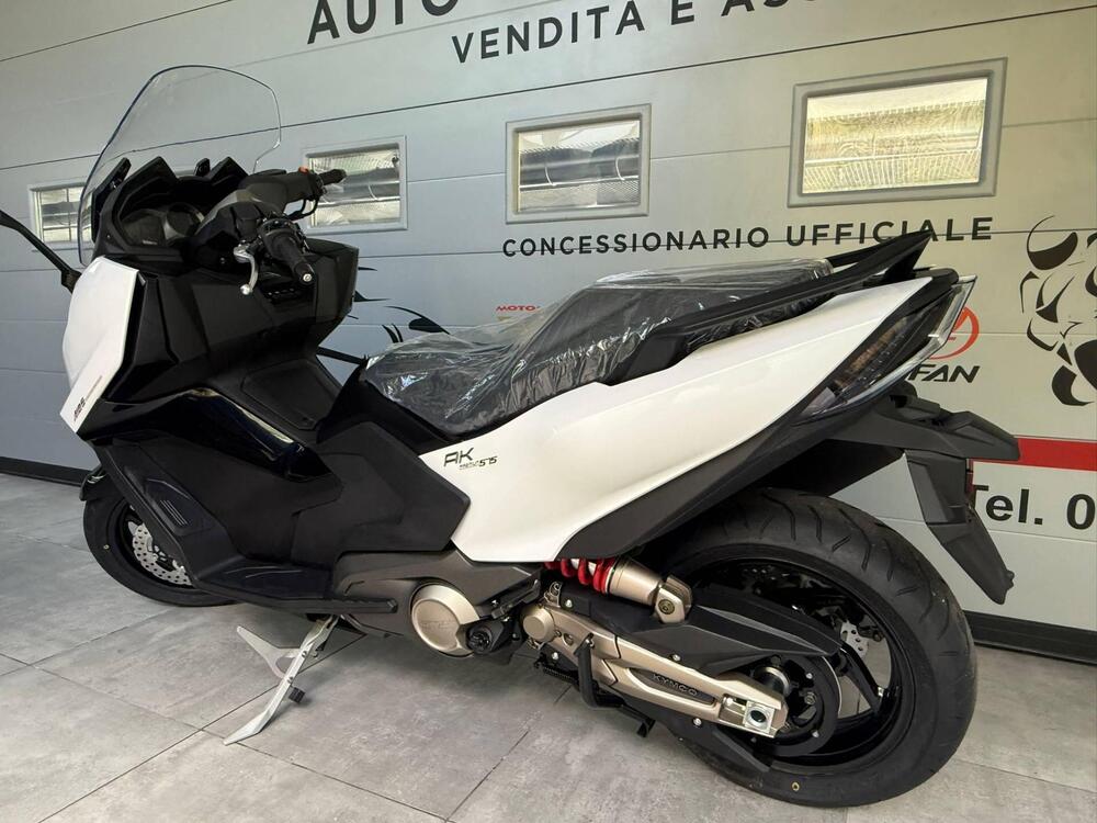 Kymco AK 575 Premium (2025) (12)
