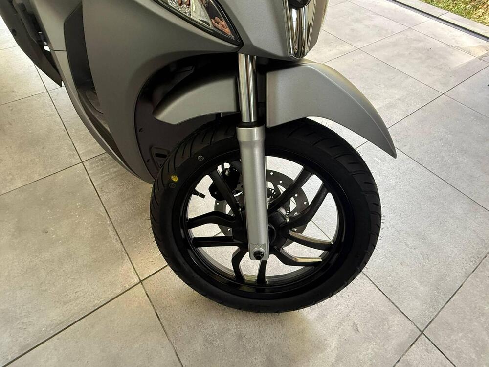 Kymco People 200i S (2021 - 26) (11)