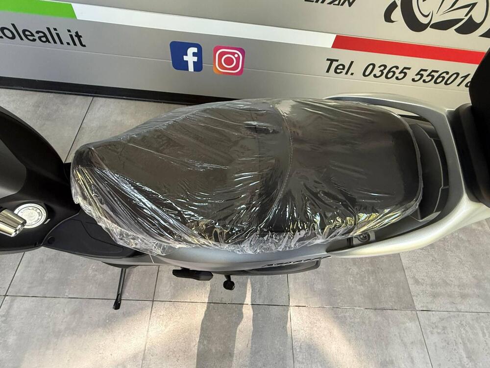 Kymco People 200i S (2021 - 26) (14)