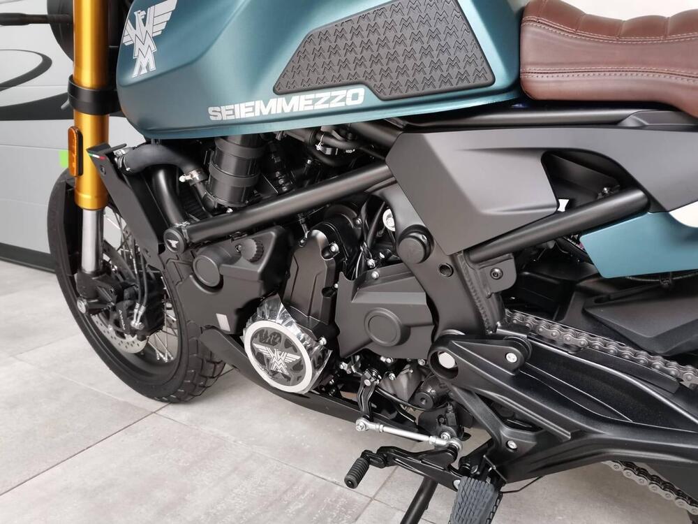Moto Morini SEIEMMEZZO SCR (2022 - 26) (10)