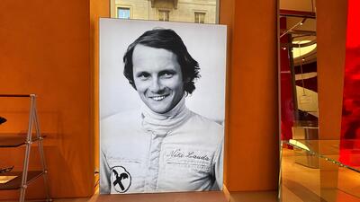 Formula 1, Niki Lauda e Ferrari: mezzo secolo dal primo titolo mondiale a Monza