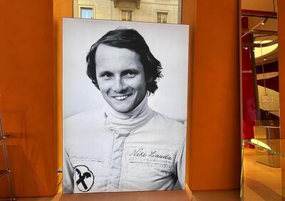 Formula 1, Niki Lauda e Ferrari: mezzo secolo dal primo titolo mondiale a Monza