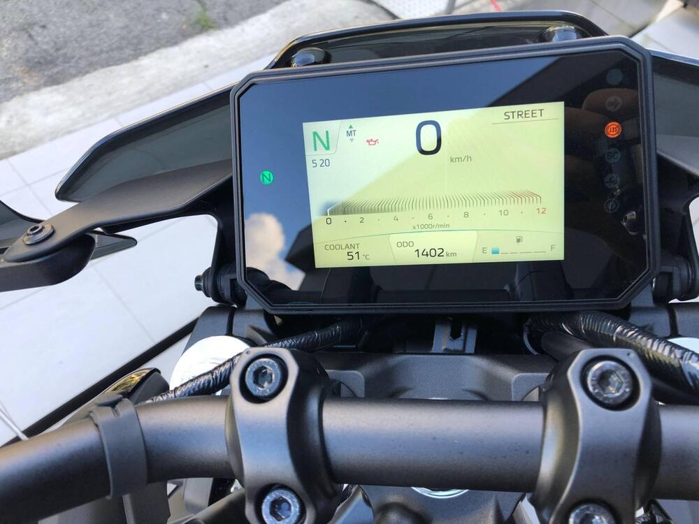 Yamaha MT-09 Y-AMT (2024 - 26) (5)