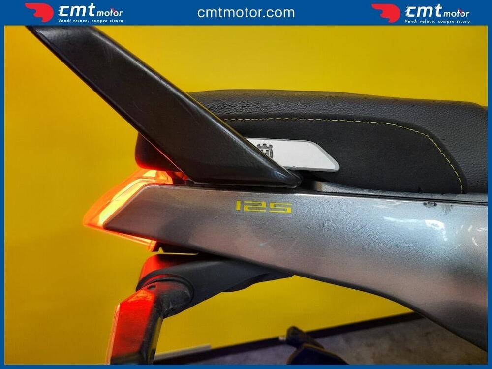 Husqvarna Svartpilen 125 (2021 - 23) (5)