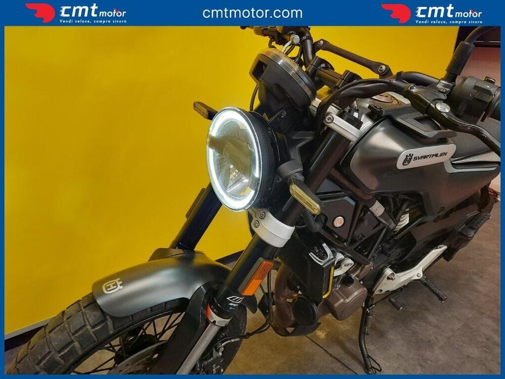 Husqvarna Svartpilen 125 (2021 - 23) (8)