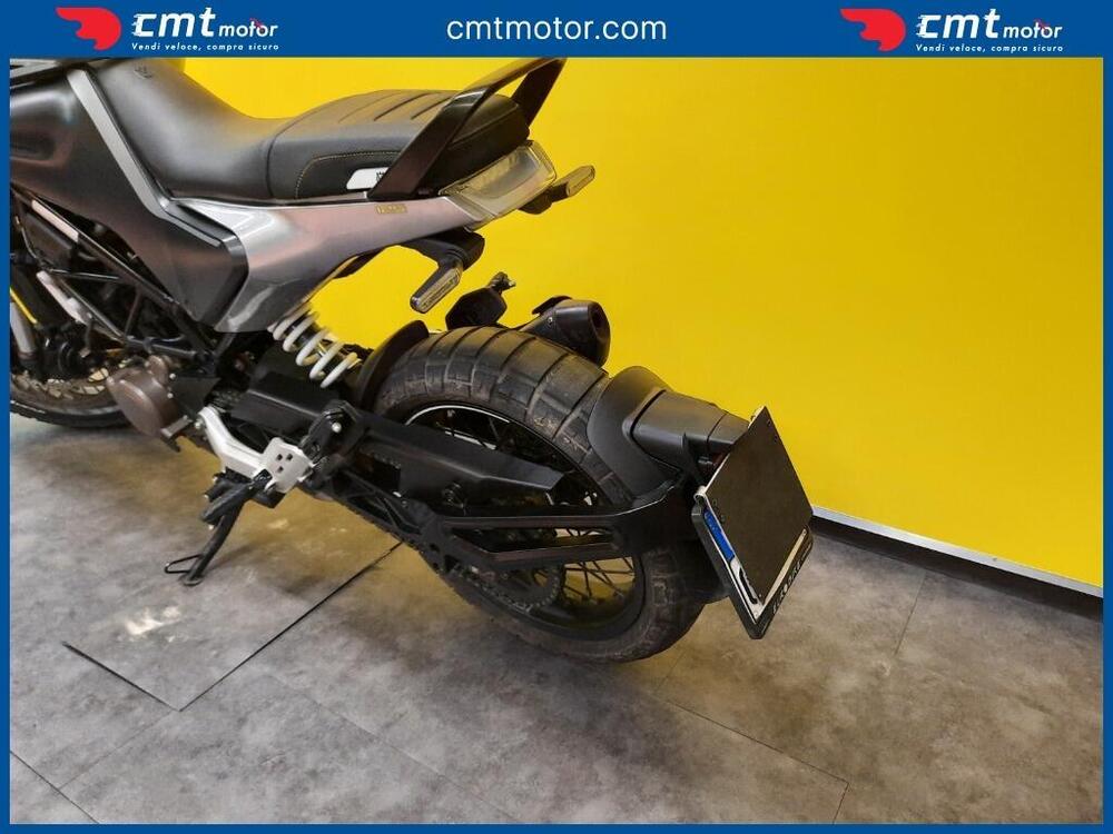 Husqvarna Svartpilen 125 (2021 - 23) (12)