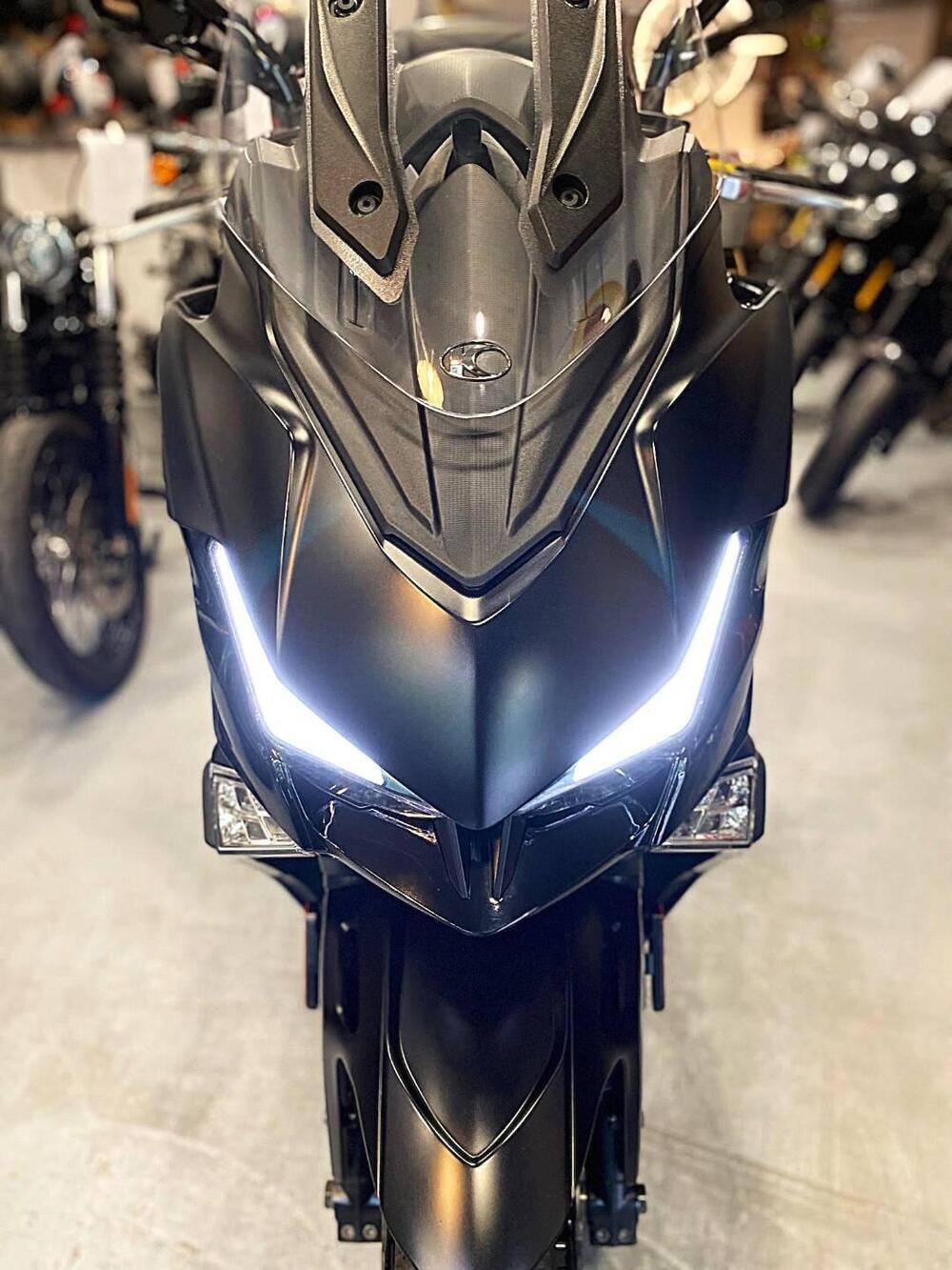 Kymco Xciting VS 400i (2023 - 26) (17)