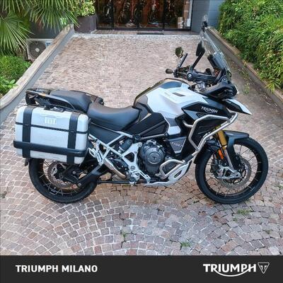 Triumph Tiger 1200 Rally Explorer (2022 - 23) usata