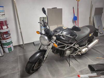 Ducati Monster 620 Dark (2003 - 06) usata