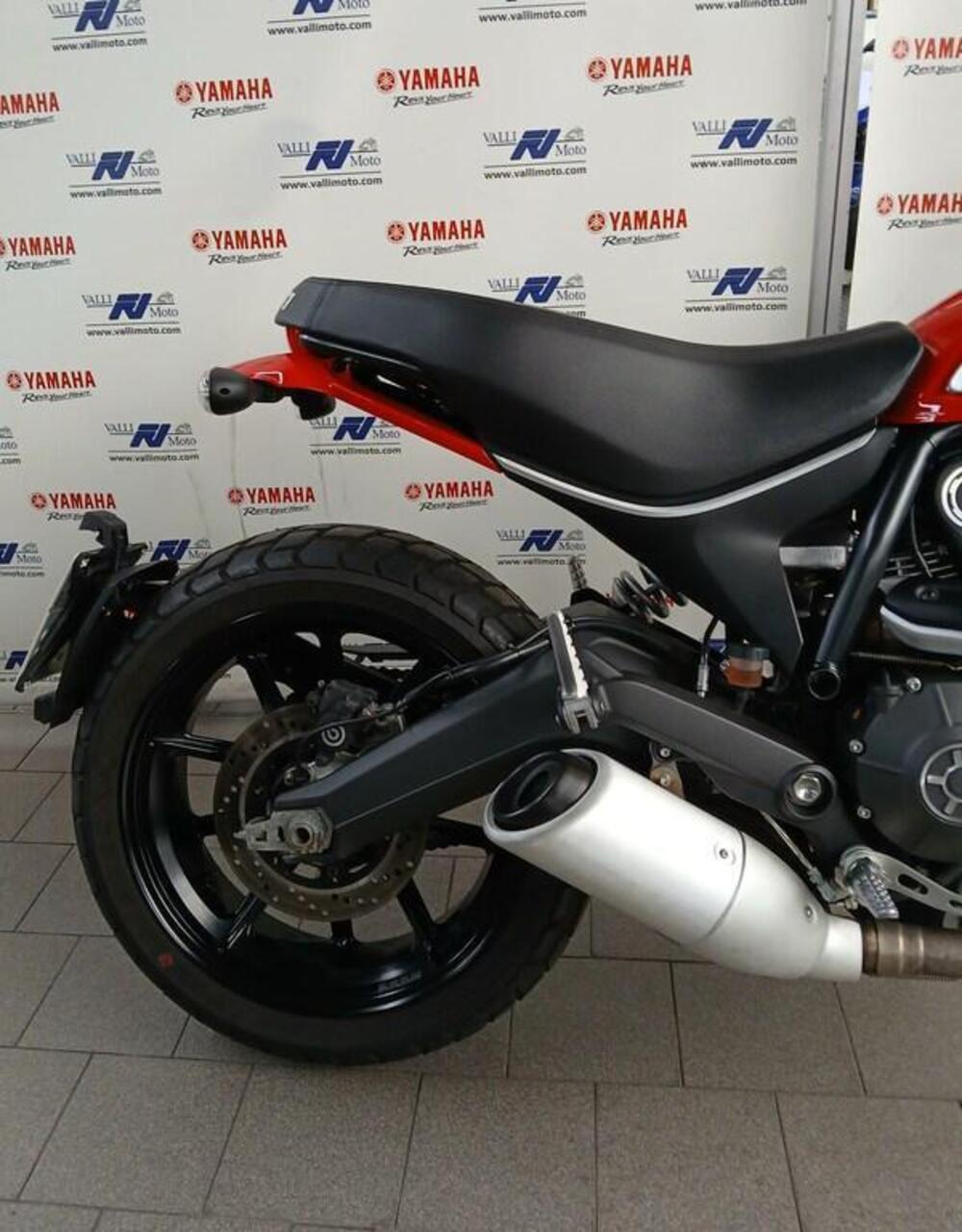 Ducati Scrambler 800 Icon (2015 - 16) (2)