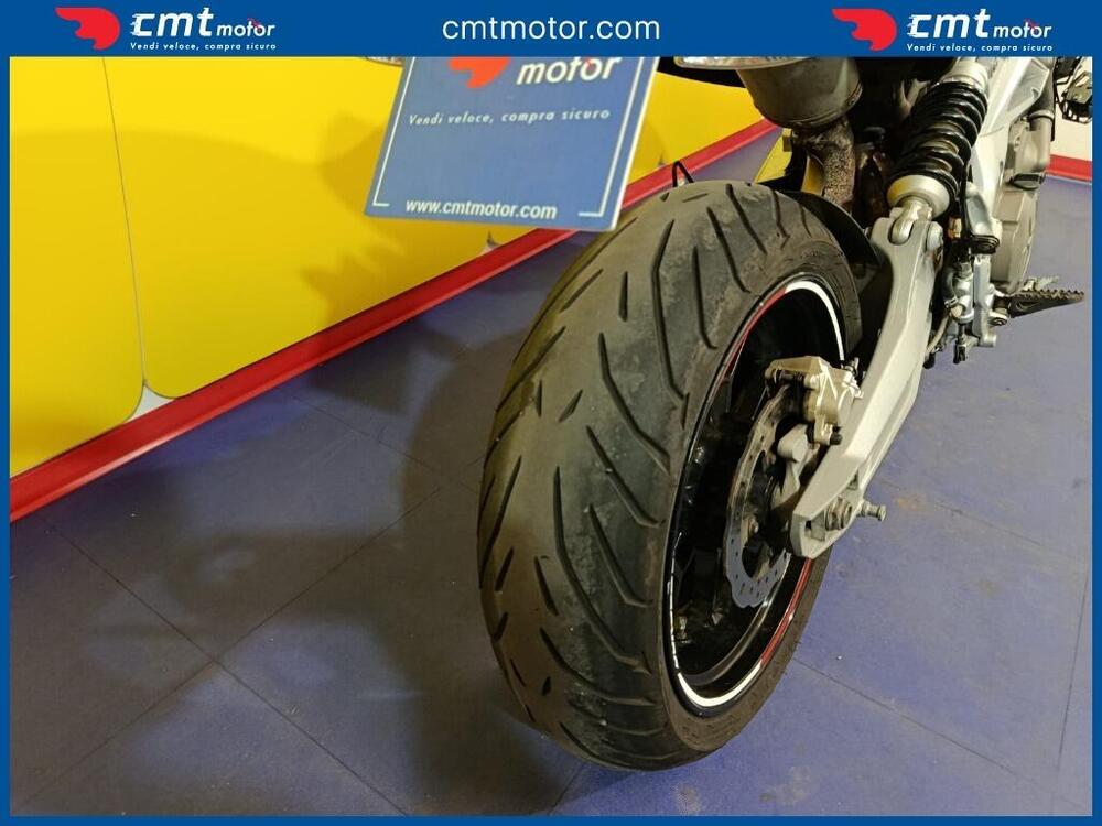 Aprilia Dorsoduro 750 (2009 - 14) (7)