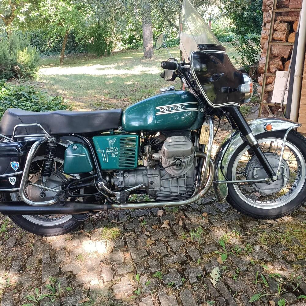 Moto Guzzi 850 GT (4)