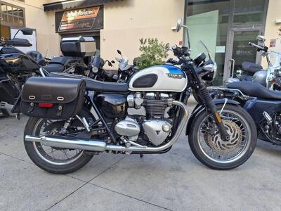 Triumph Bonneville T120 (2016 - 20) usata