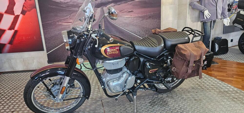 Royal Enfield Classic 350 (2021 - 26) (4)