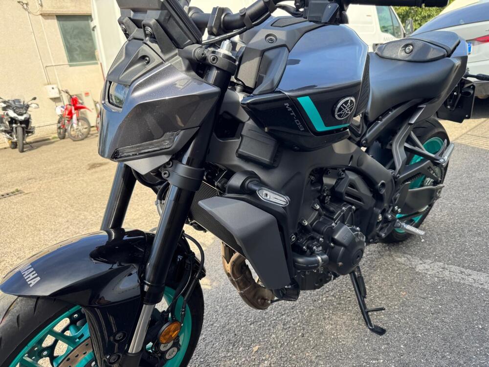 Yamaha MT-09 Y-AMT (2024 - 26) (4)