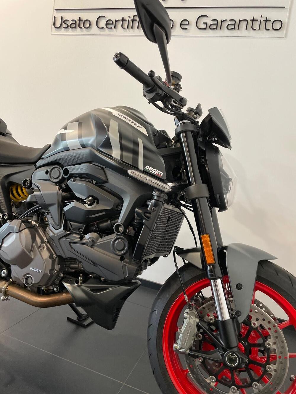 Ducati Monster 937 + (2021 - 25) (4)