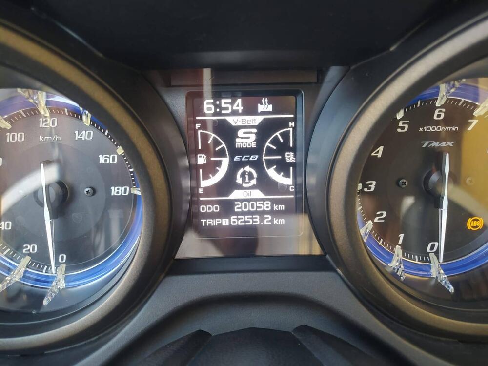 Yamaha T-Max 560 (2020 - 21) (10)