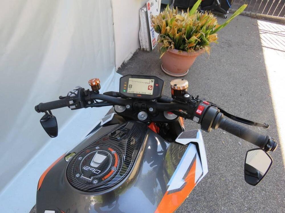 KTM 1290 Super Duke R ABS (2017 - 18) (11)