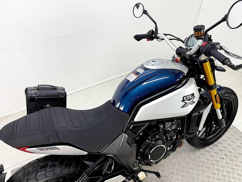 CFMOTO 700CL-X Heritage (2021 - 25) (18)