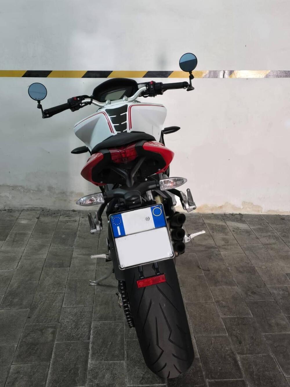 MV Agusta Brutale 800 (2012 - 15) (4)