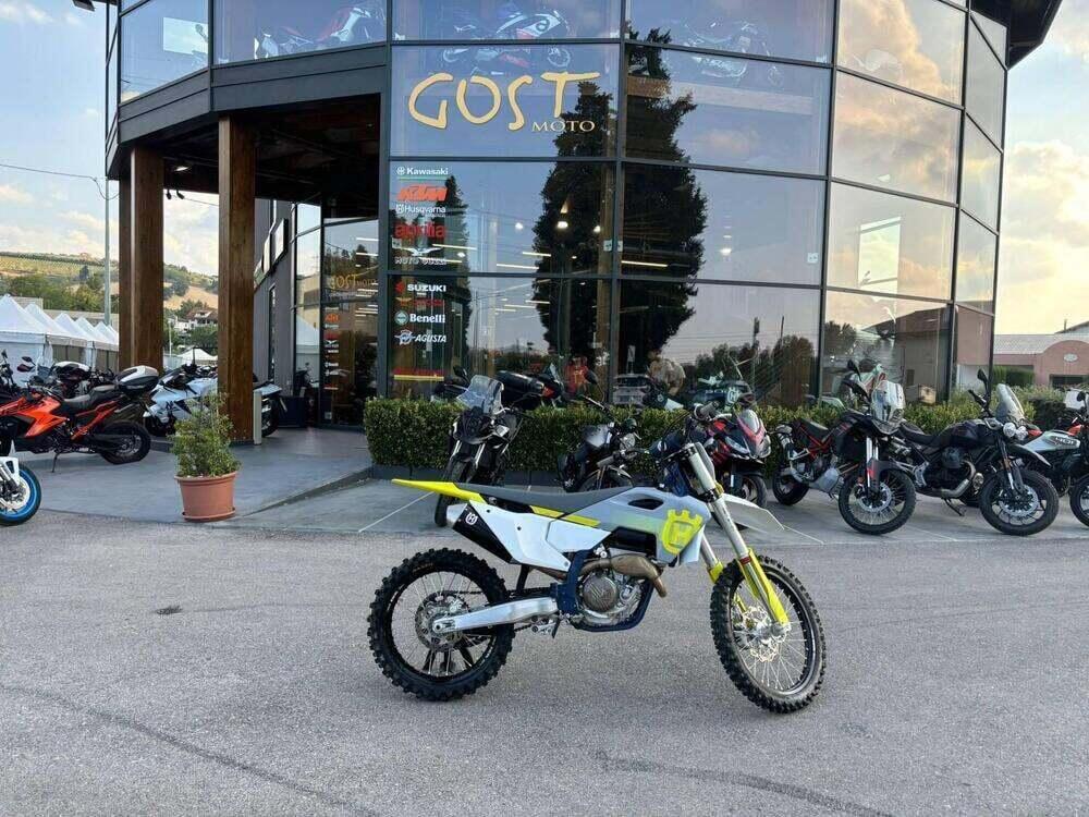 Husqvarna FC 250 (2025)