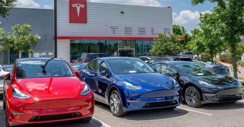 Tesla in Europa, la luna di miele &egrave; finita?