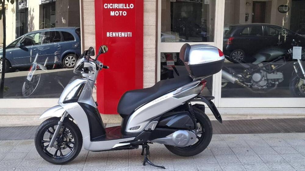 Kymco People 300i GT ABS (2010 - 17) (2)