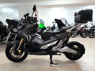 Honda X-ADV 750 (2017) usata