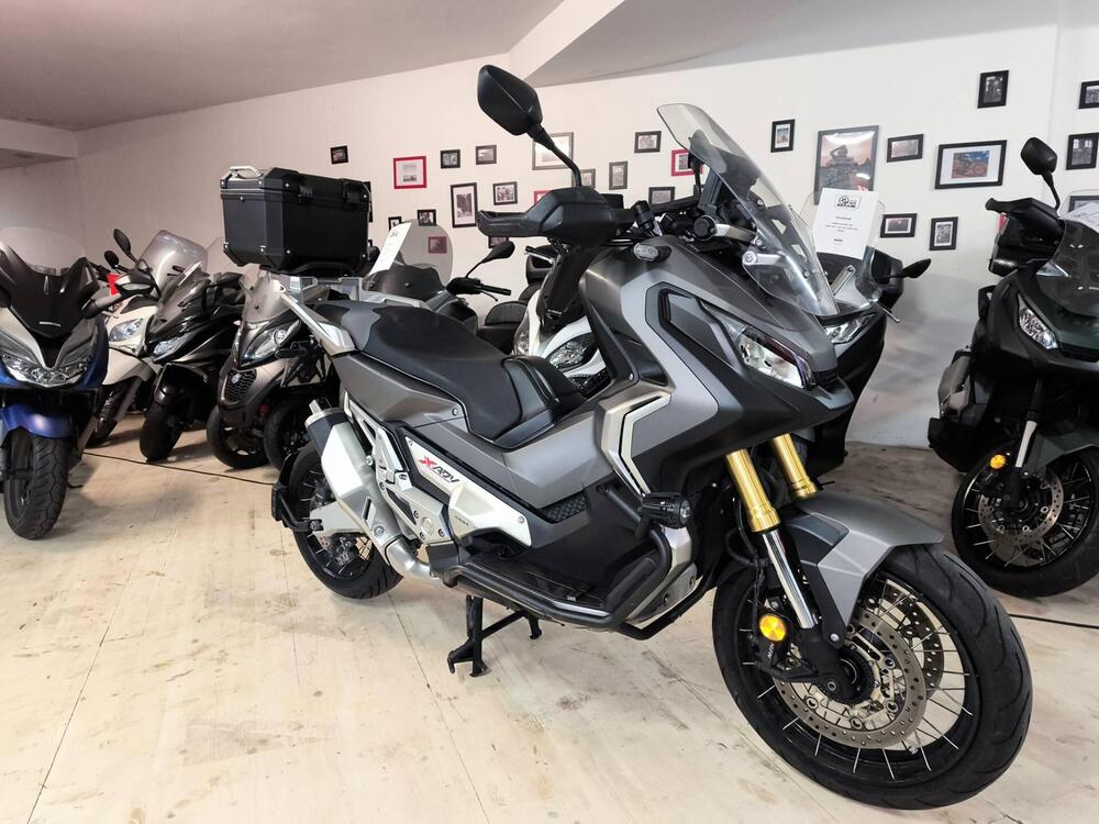 Honda X-ADV 750 (2017) (3)