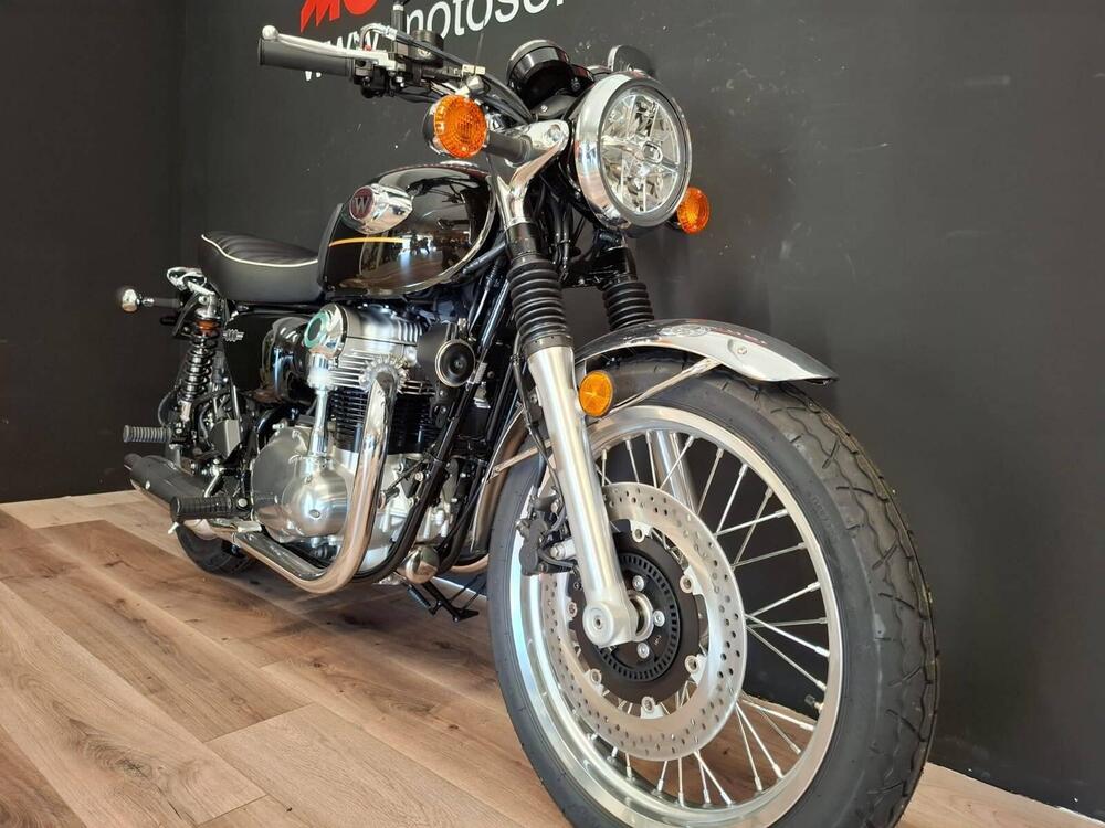 Kawasaki W 800 (2021 - 26) (6)