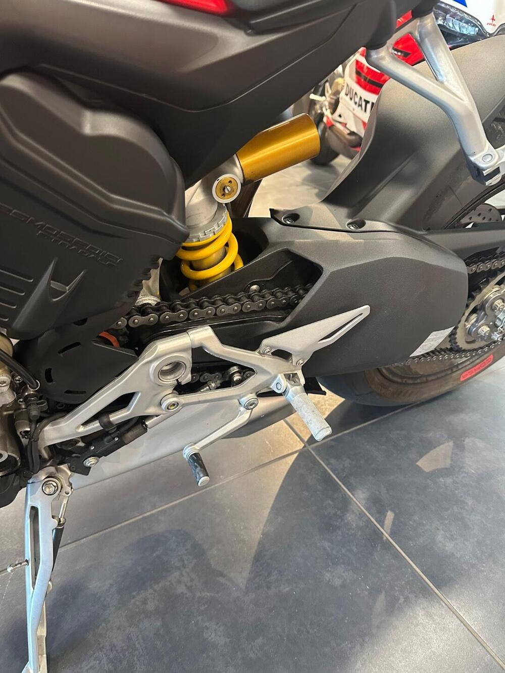 Ducati Streetfighter V4 1100 (2021 - 22) (4)