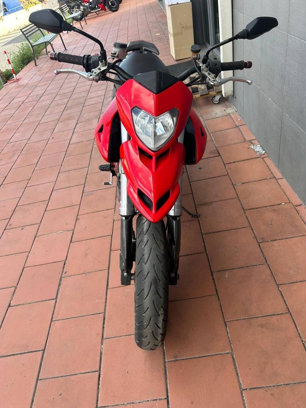 Ducati Hypermotard 1100 (2007 - 09) (10)