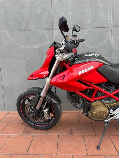 Ducati Hypermotard 1100 (2007 - 09) usata