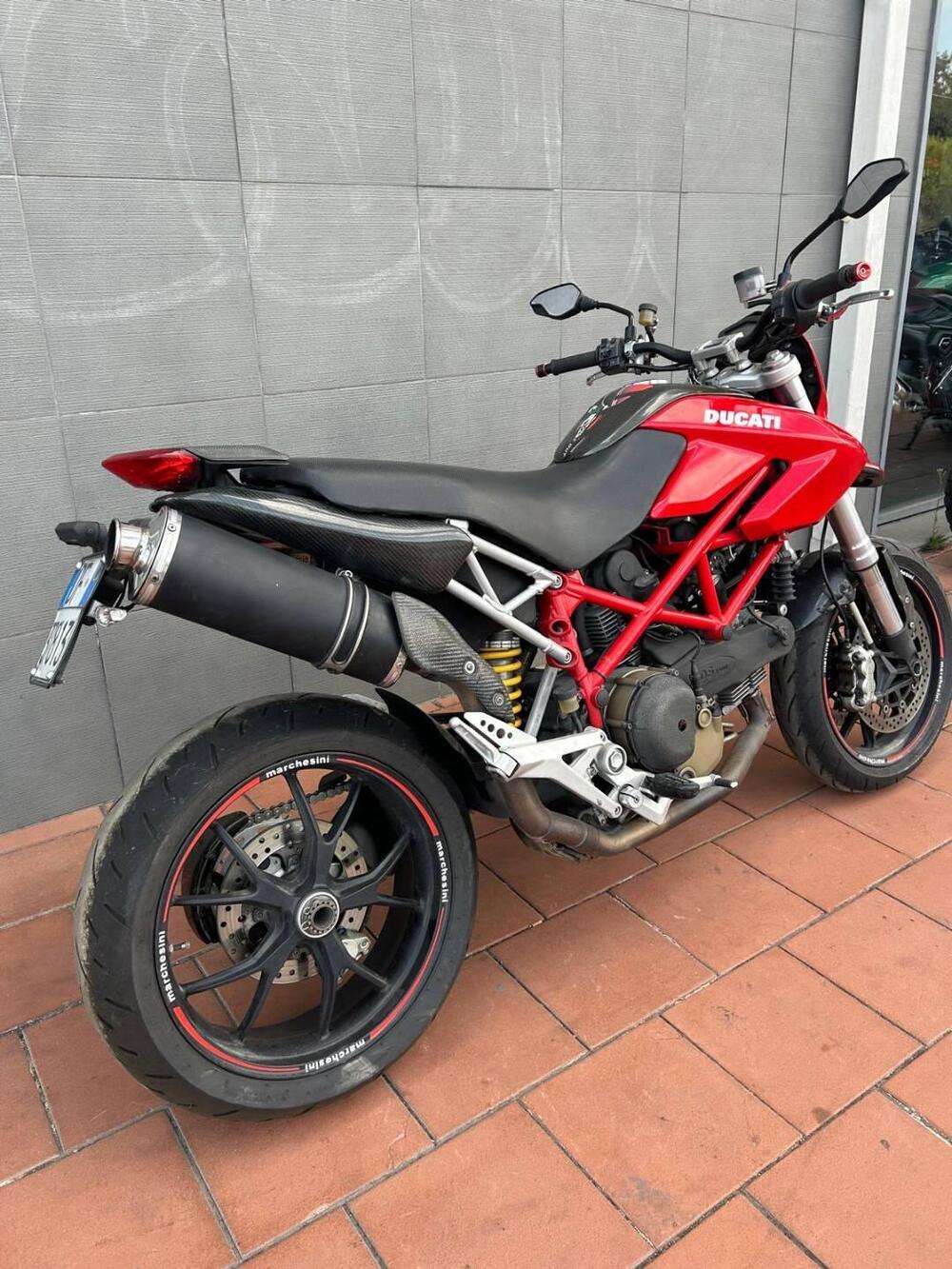 Ducati Hypermotard 1100 (2007 - 09) (5)