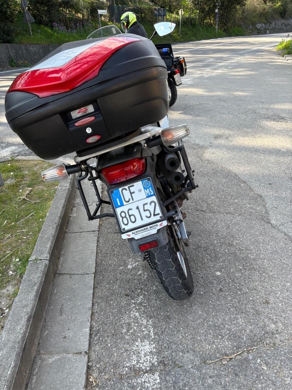 Honda Transalp XL 650V (2005 - 06) (8)