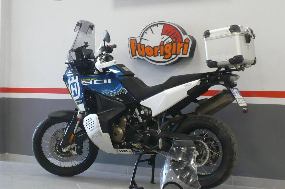 Husqvarna Norden 901 Expedition (2023 - 24) (2)